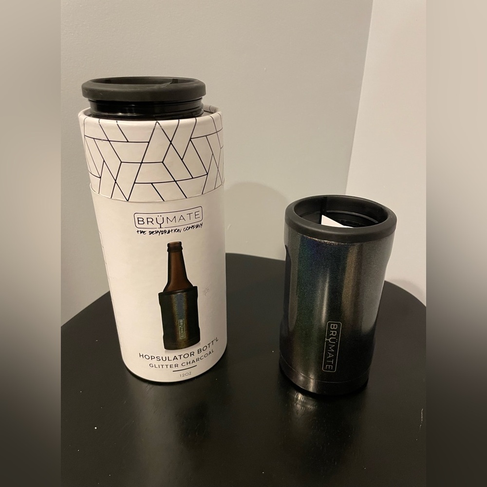 BrüMate Glitter Charcoal Hopsulator 12 oz. NEW! has adapter for bottle or can!